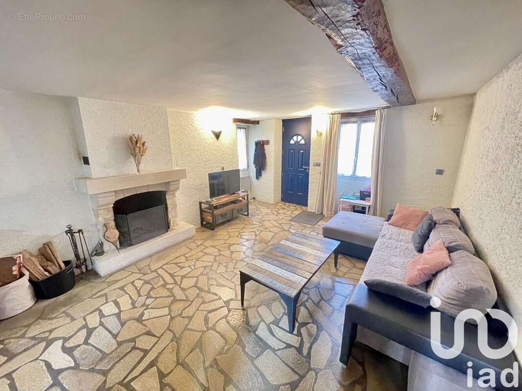 Photo 2 - Maison à VIGNY