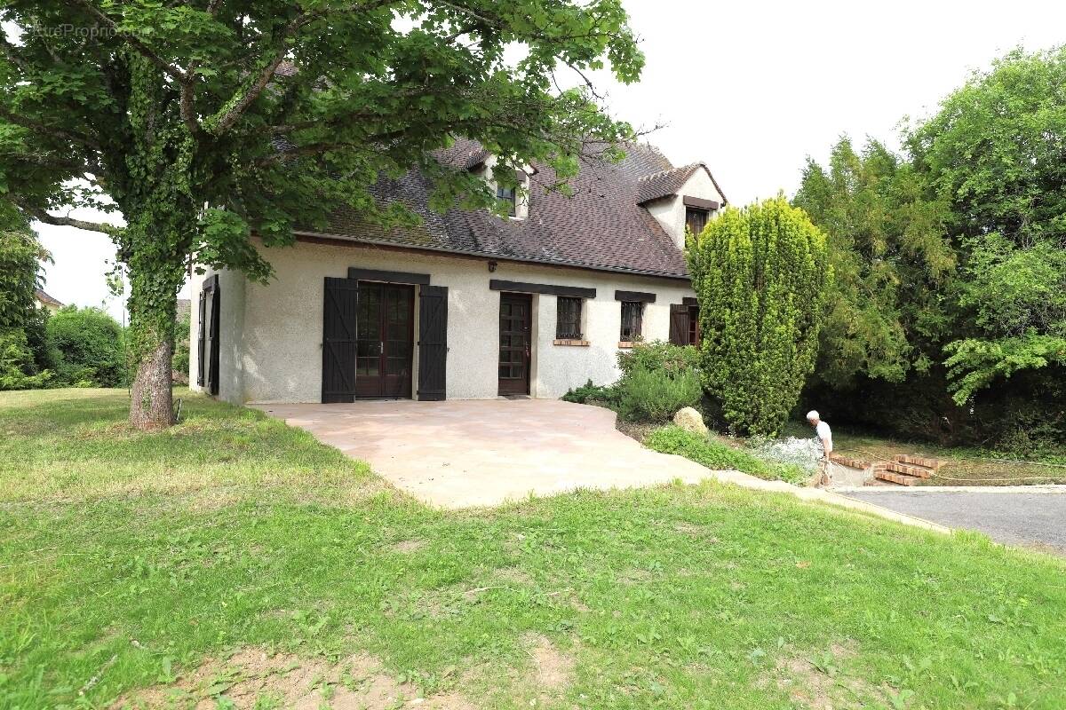 Maison à TOURNAN-EN-BRIE