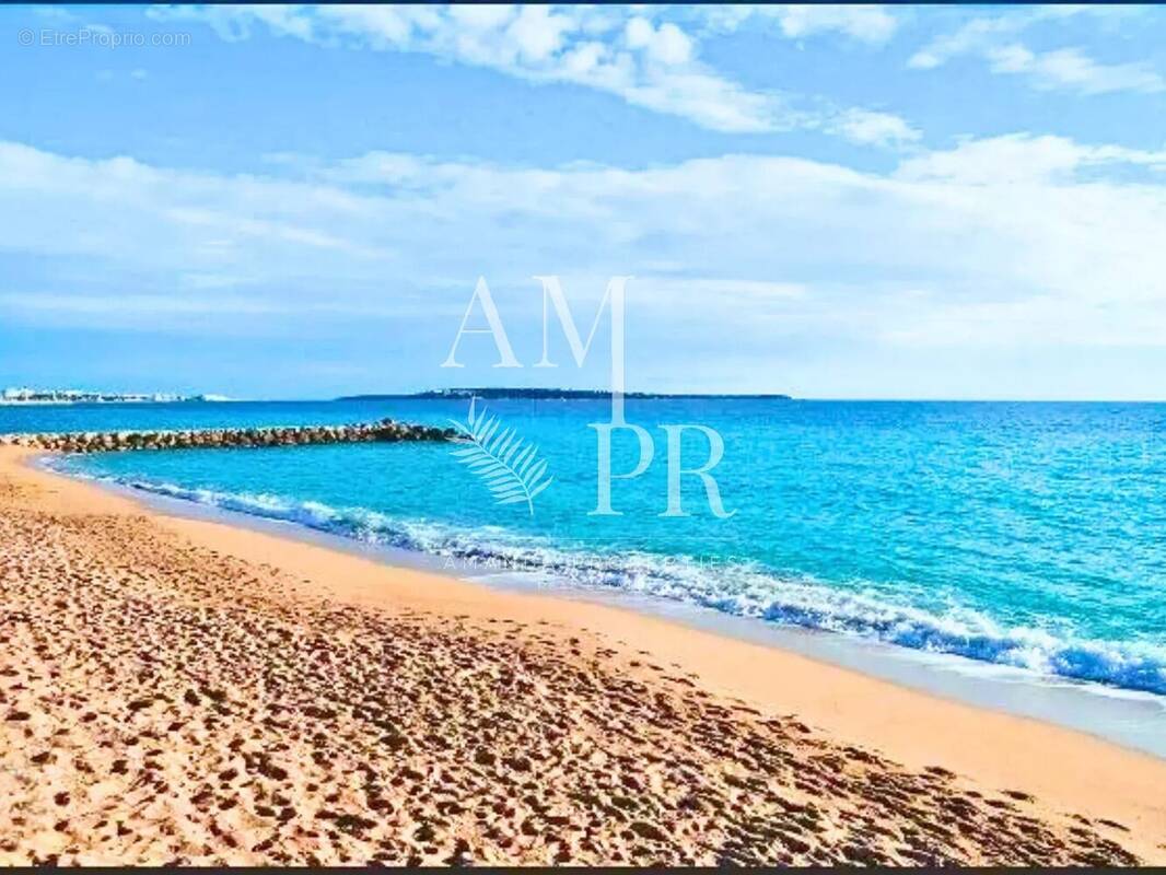 Appartement à CANNES
