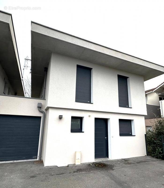 Maison à PUBLIER