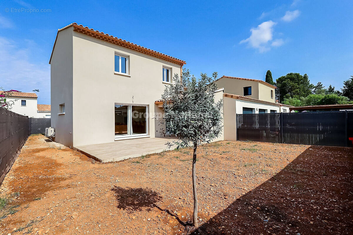 Maison à BEAUCAIRE