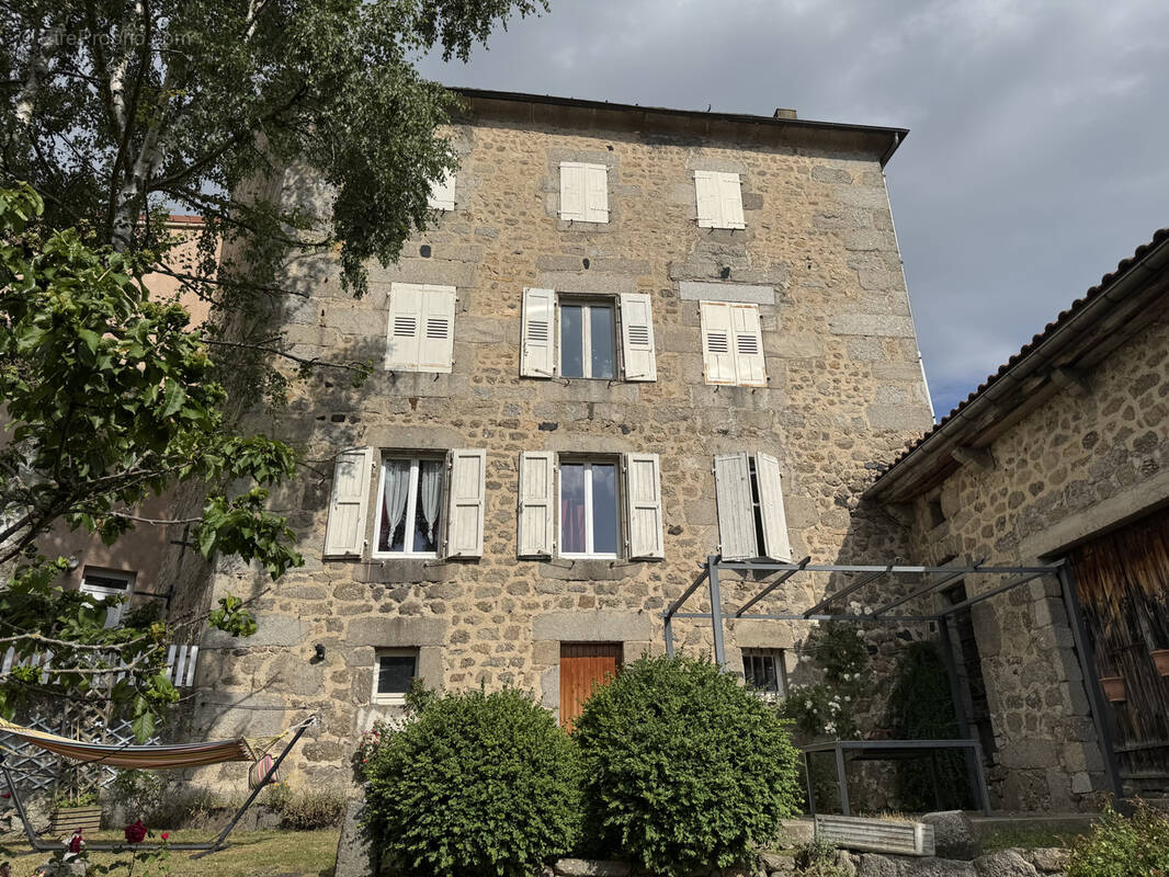 Maison à SAUGUES