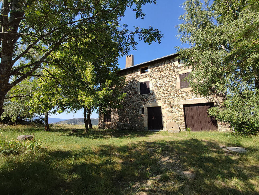 Maison à FONT-ROMEU-ODEILLO-VIA