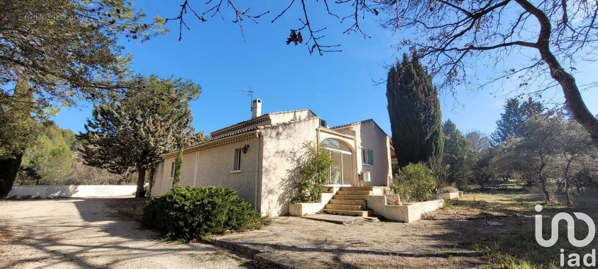 Photo 1 - Maison à L&#039;ISLE-SUR-LA-SORGUE