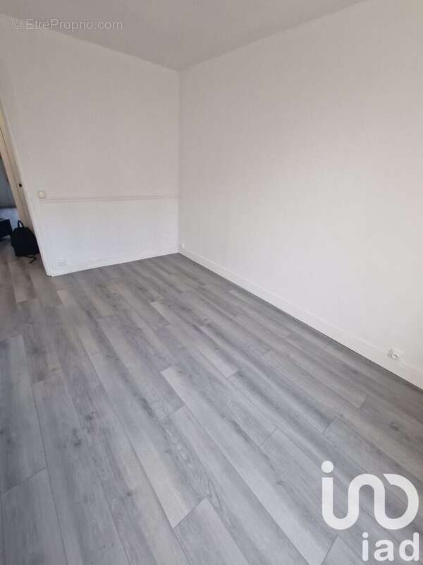 Photo 7 - Appartement à CORBEIL-ESSONNES