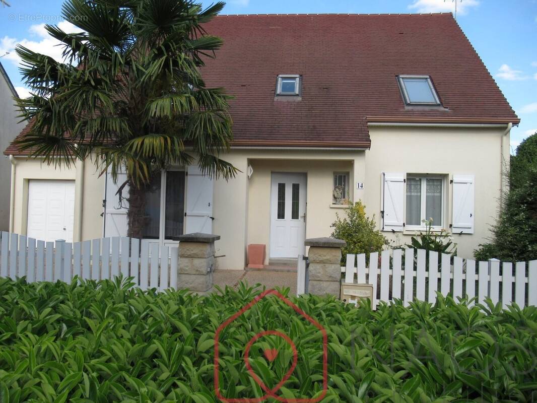 Maison à LA FLECHE