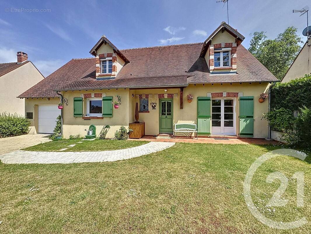 Maison à MENESTREAU-EN-VILLETTE