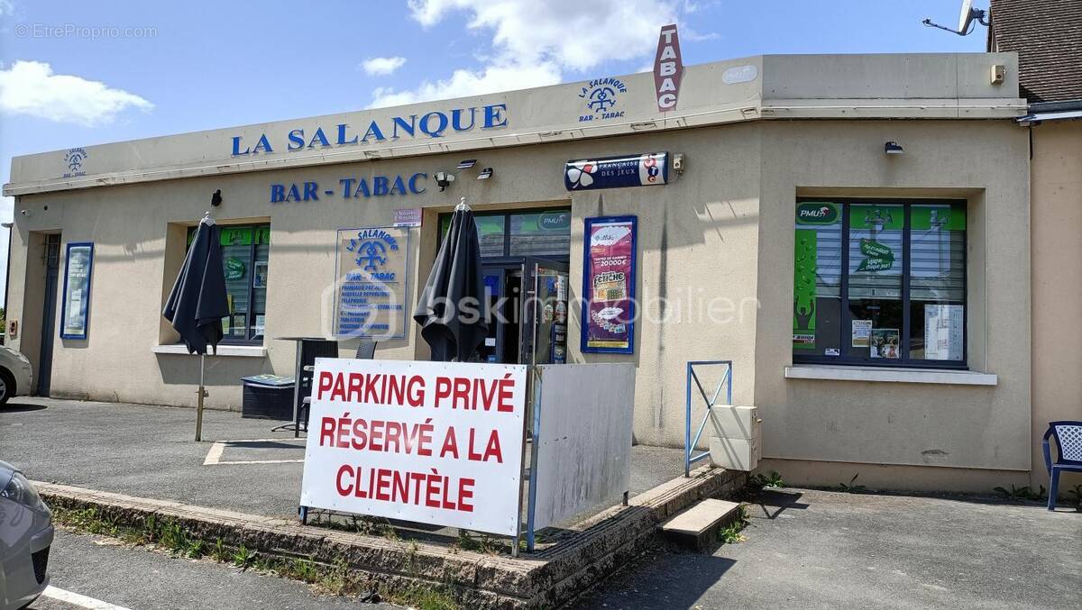 Commerce à CHATEAU-RENAULT