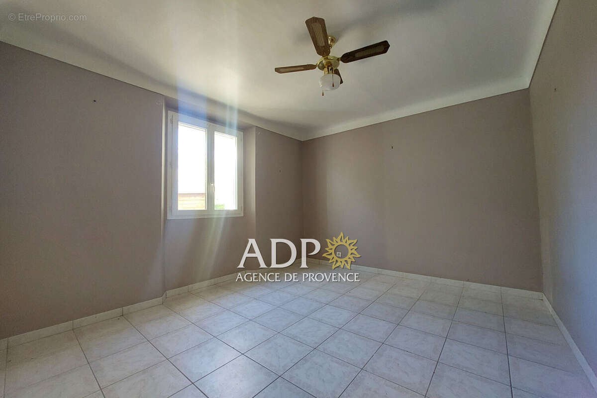 Appartement à MANDELIEU-LA-NAPOULE