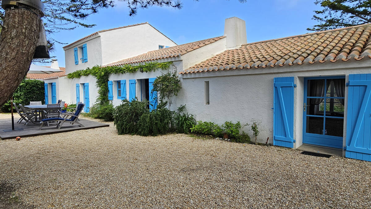 Maison à L&#039;EPINE