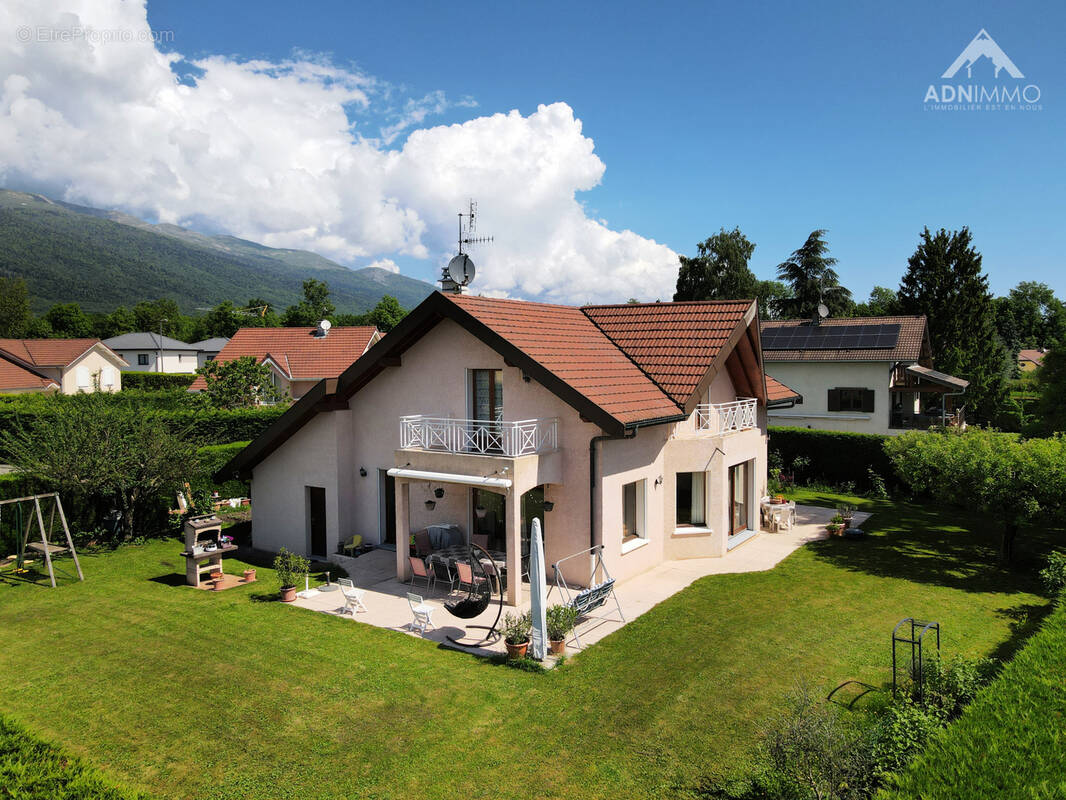 Maison à SERGY