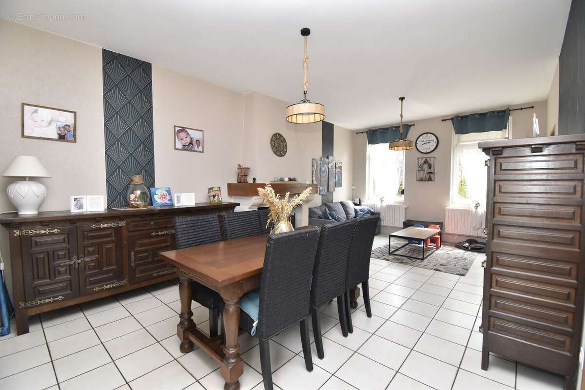 Maison à BEAUVOIS-EN-CAMBRESIS