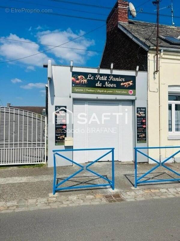 Photo 1 - Commerce à HAULCHIN