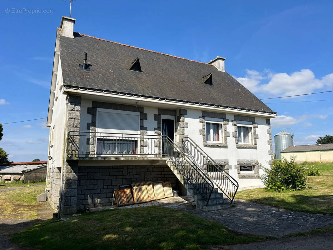 Maison à PLUMELIN