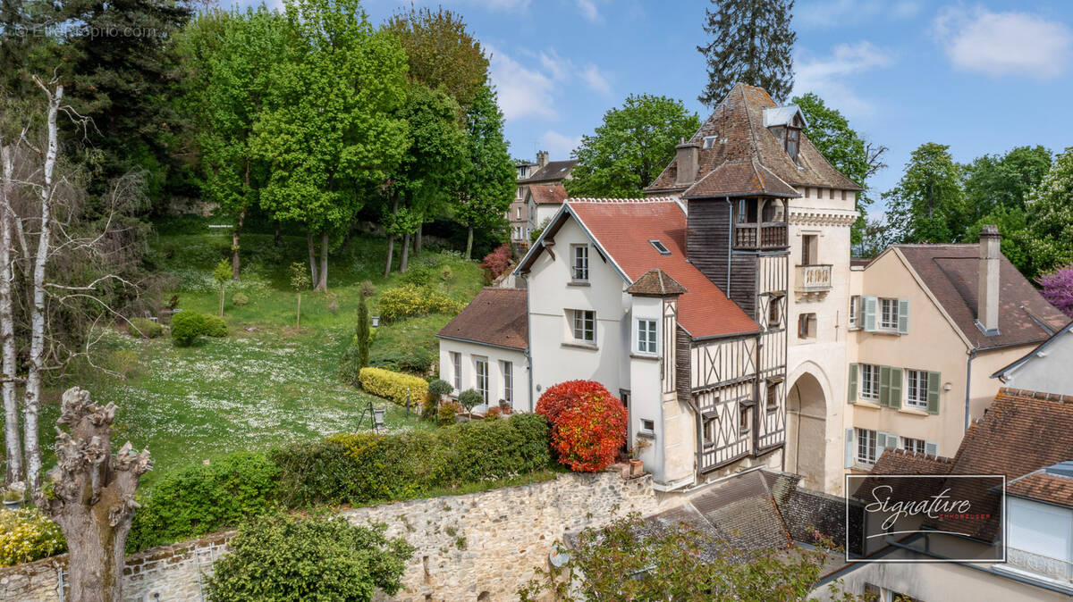 Maison à LUZARCHES
