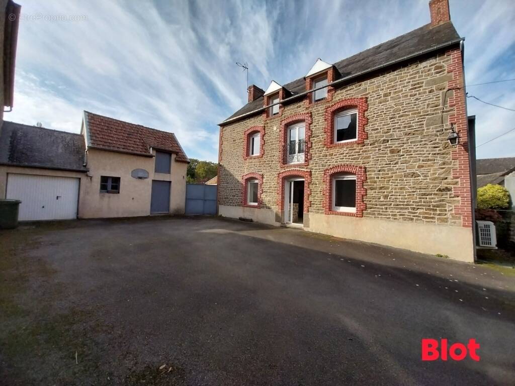 Maison à PLEUDIHEN-SUR-RANCE