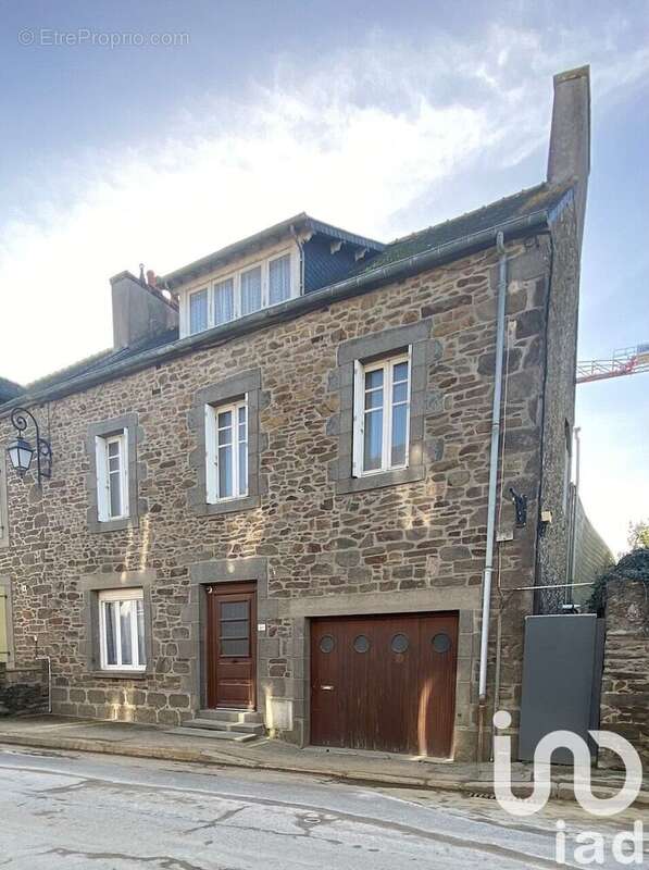 Photo 1 - Maison à SAINT-JOUAN-DES-GUERETS