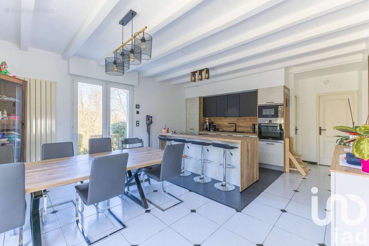 Photo 2 - Maison à ALBENS