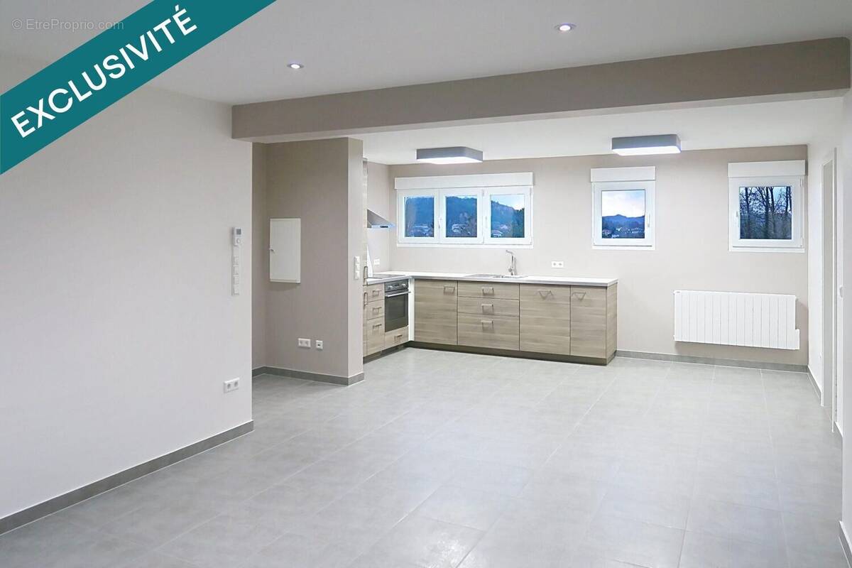 Photo 1 - Appartement à AUDUN-LE-TICHE