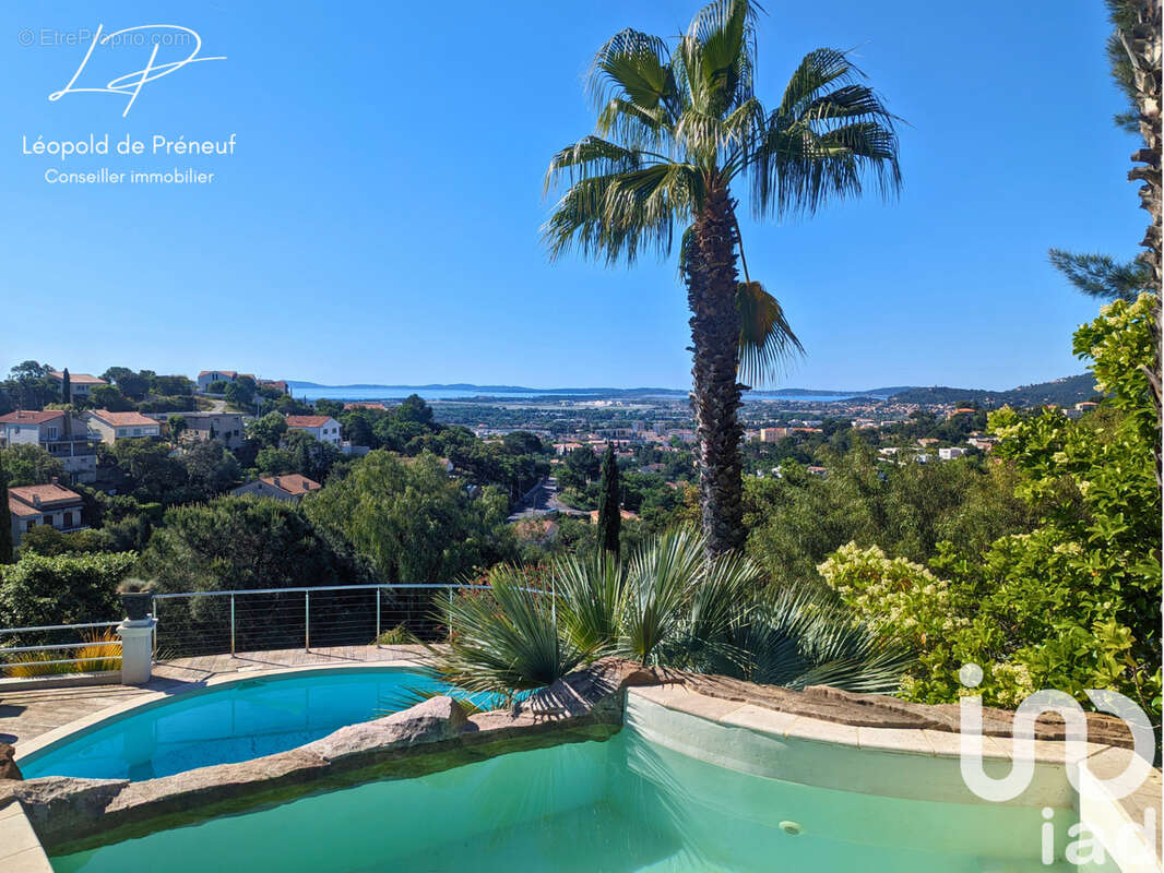 Photo 3 - Maison à HYERES