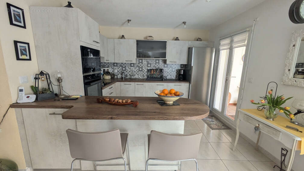 Appartement à SAINT-LAURENT-DE-LA-SALANQUE