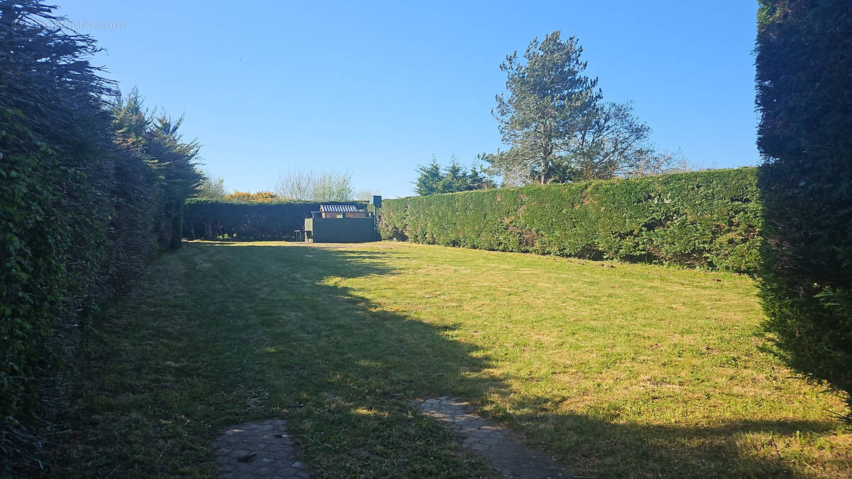 Terrain à LA PLAINE-SUR-MER