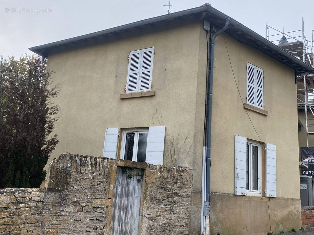 Appartement à OINGT
