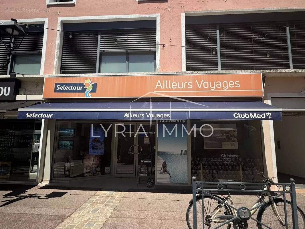 Commerce à SAINT-RAPHAEL