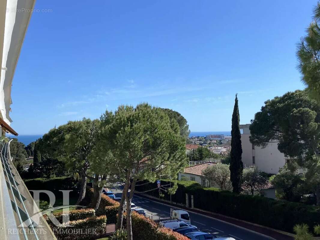 Appartement à LE CANNET