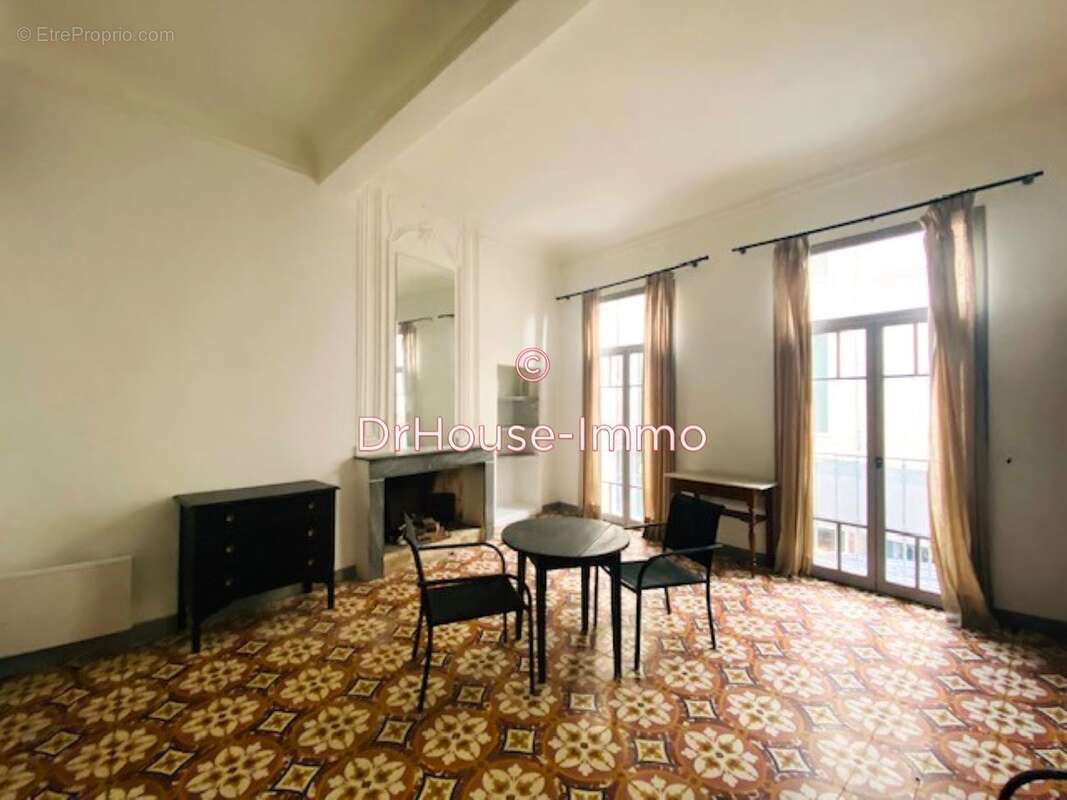 Appartement à UZES