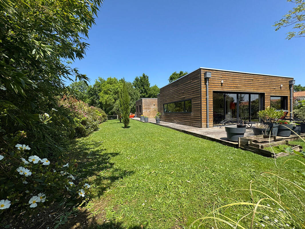 Maison à MACHE