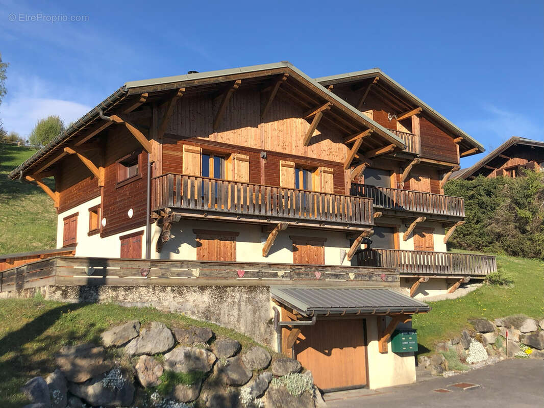 Appartement à COMBLOUX
