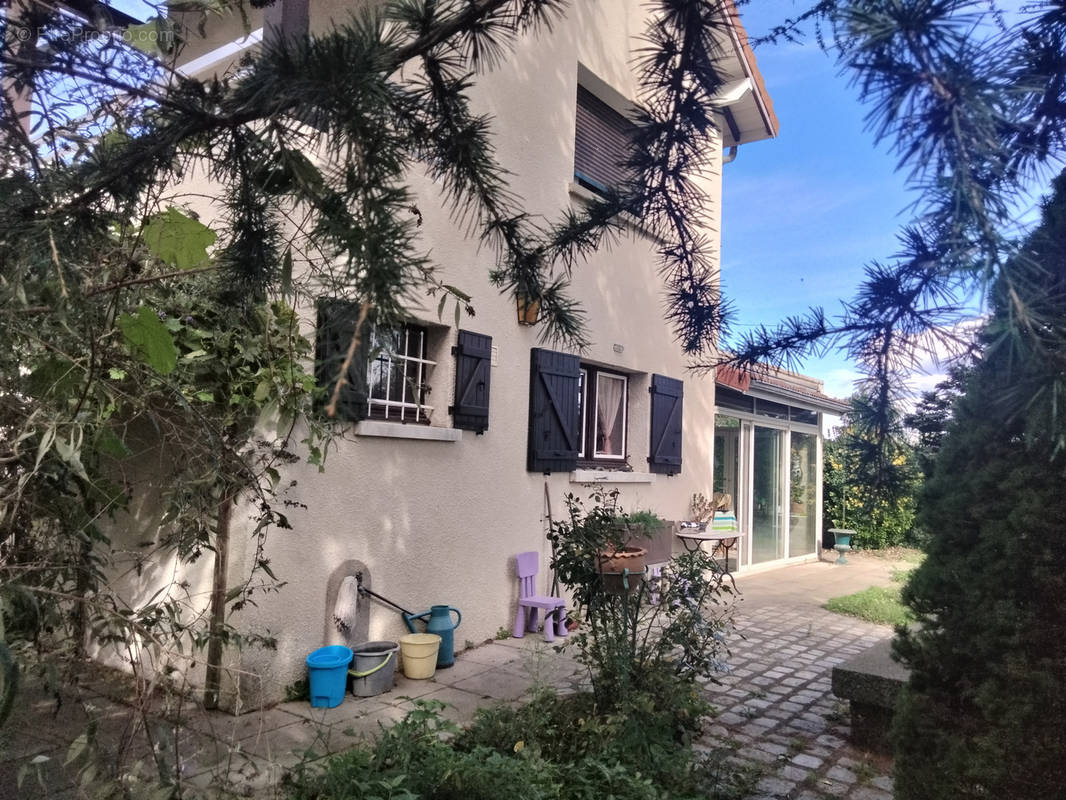Maison à FEURS