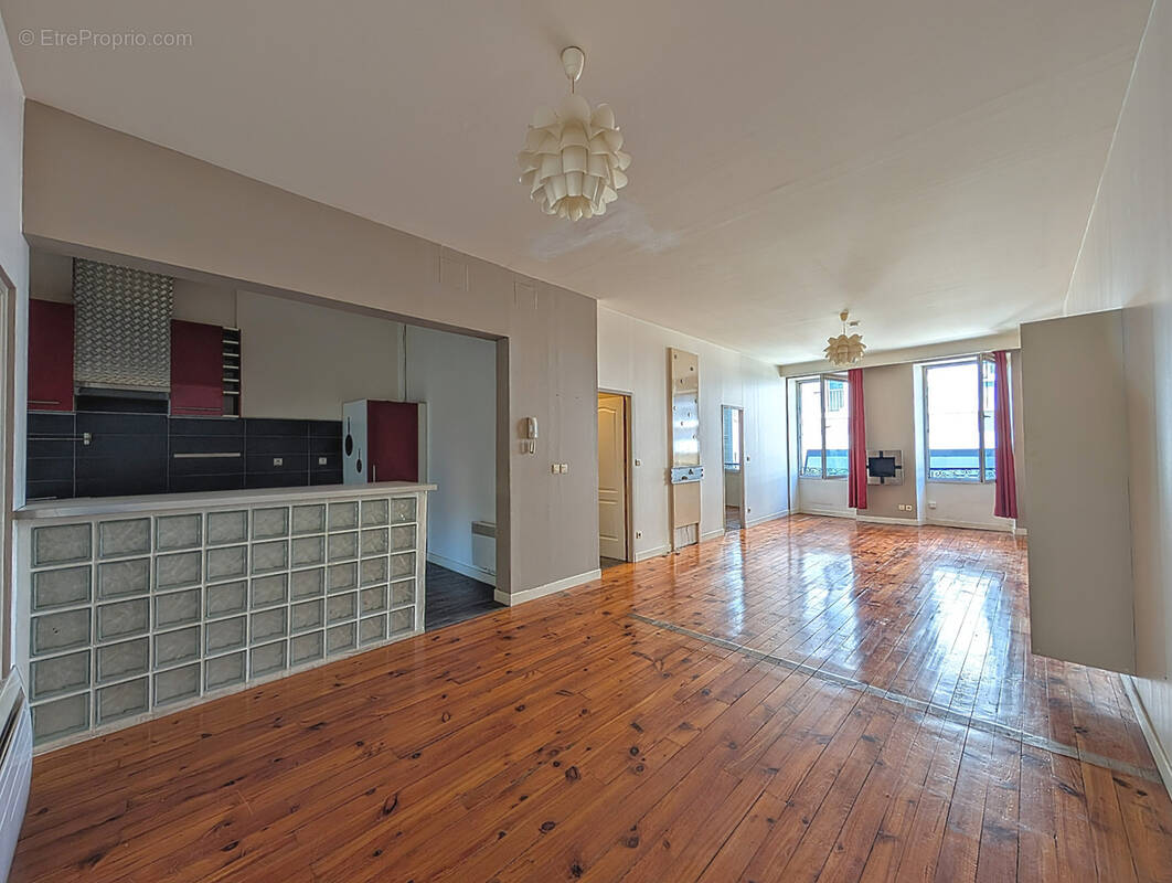 Appartement à TARBES