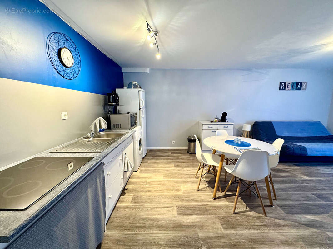 Maison à FLASSANS-SUR-ISSOLE