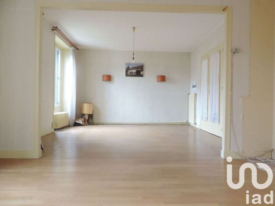 Photo 2 - Maison à MONTGERON