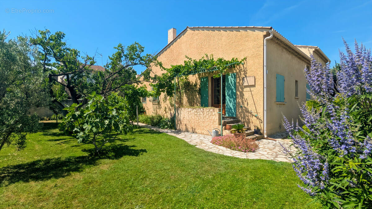 Maison à NOVES