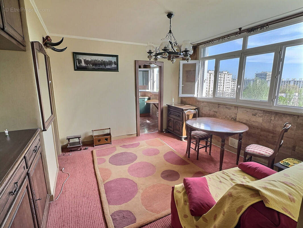 Appartement à IVRY-SUR-SEINE