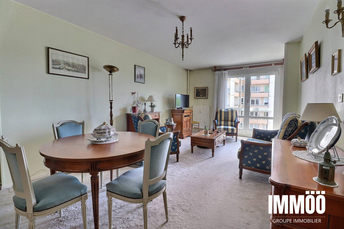 Appartement à LE PETIT-QUEVILLY