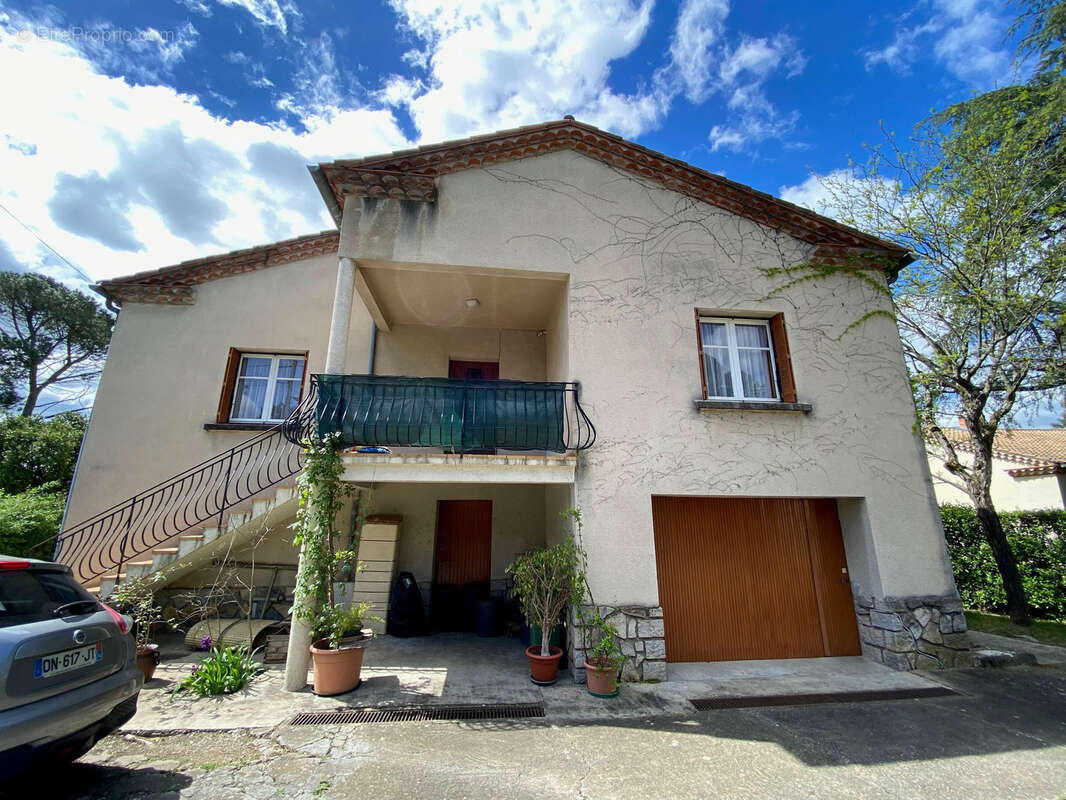 Maison à NIMES