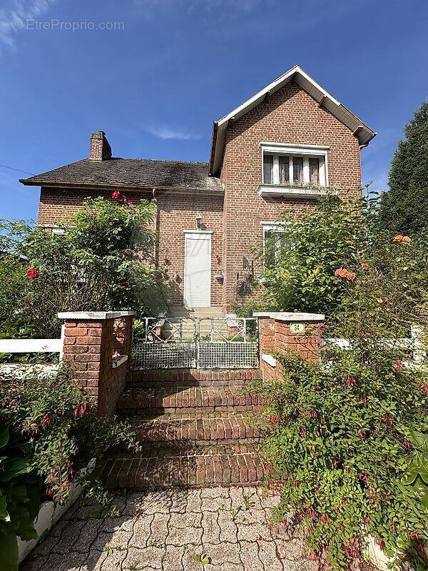 Maison à LEBIEZ