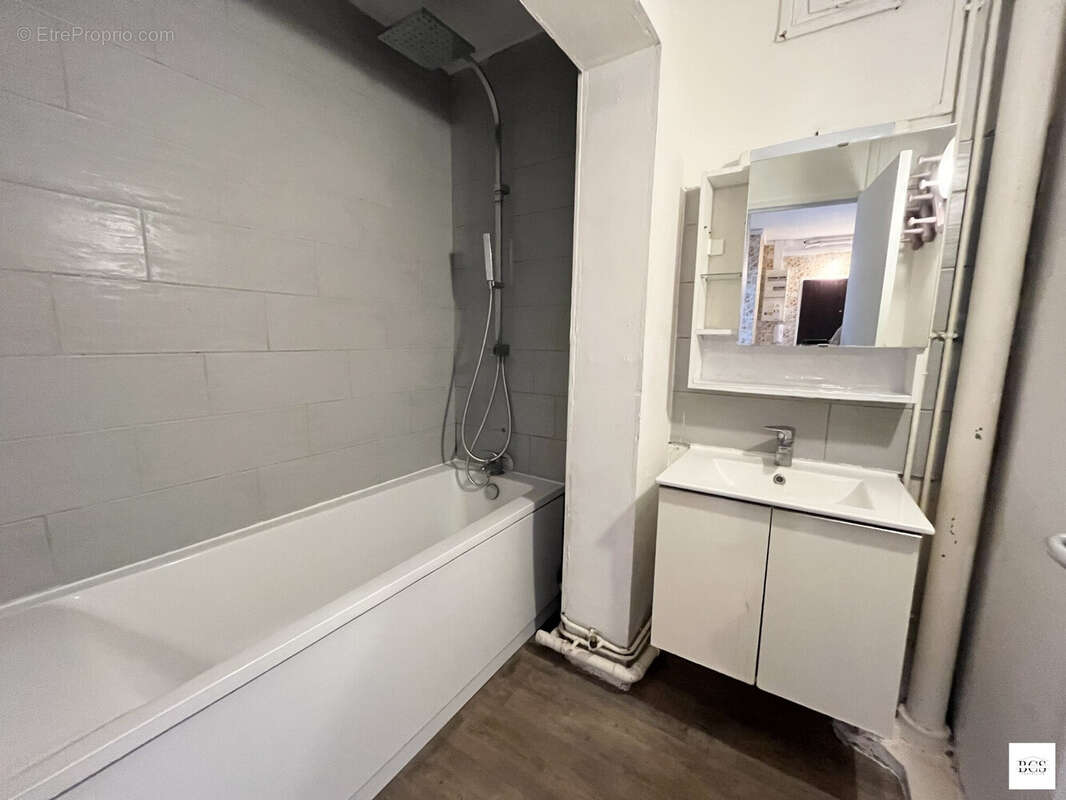 Appartement à BEUVRAGES