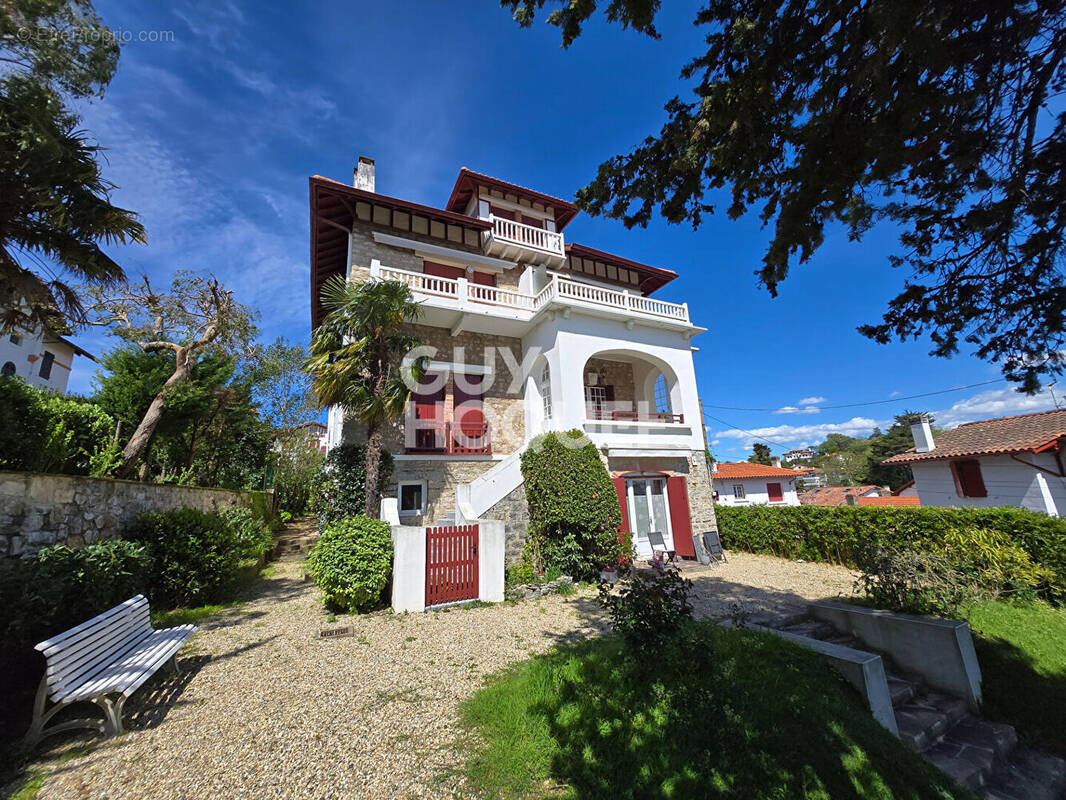 Appartement à SAINT-JEAN-DE-LUZ