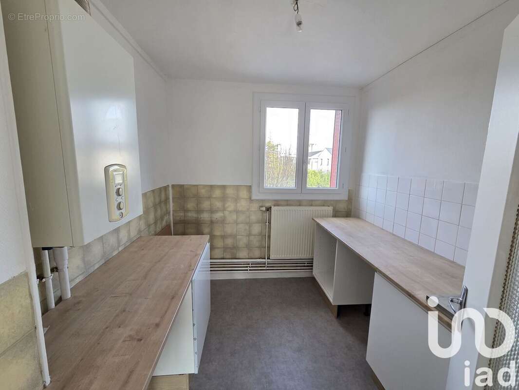 Photo 3 - Appartement à LA CHAPELLE-SAINT-LUC