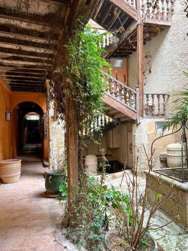 Maison à LECTOURE
