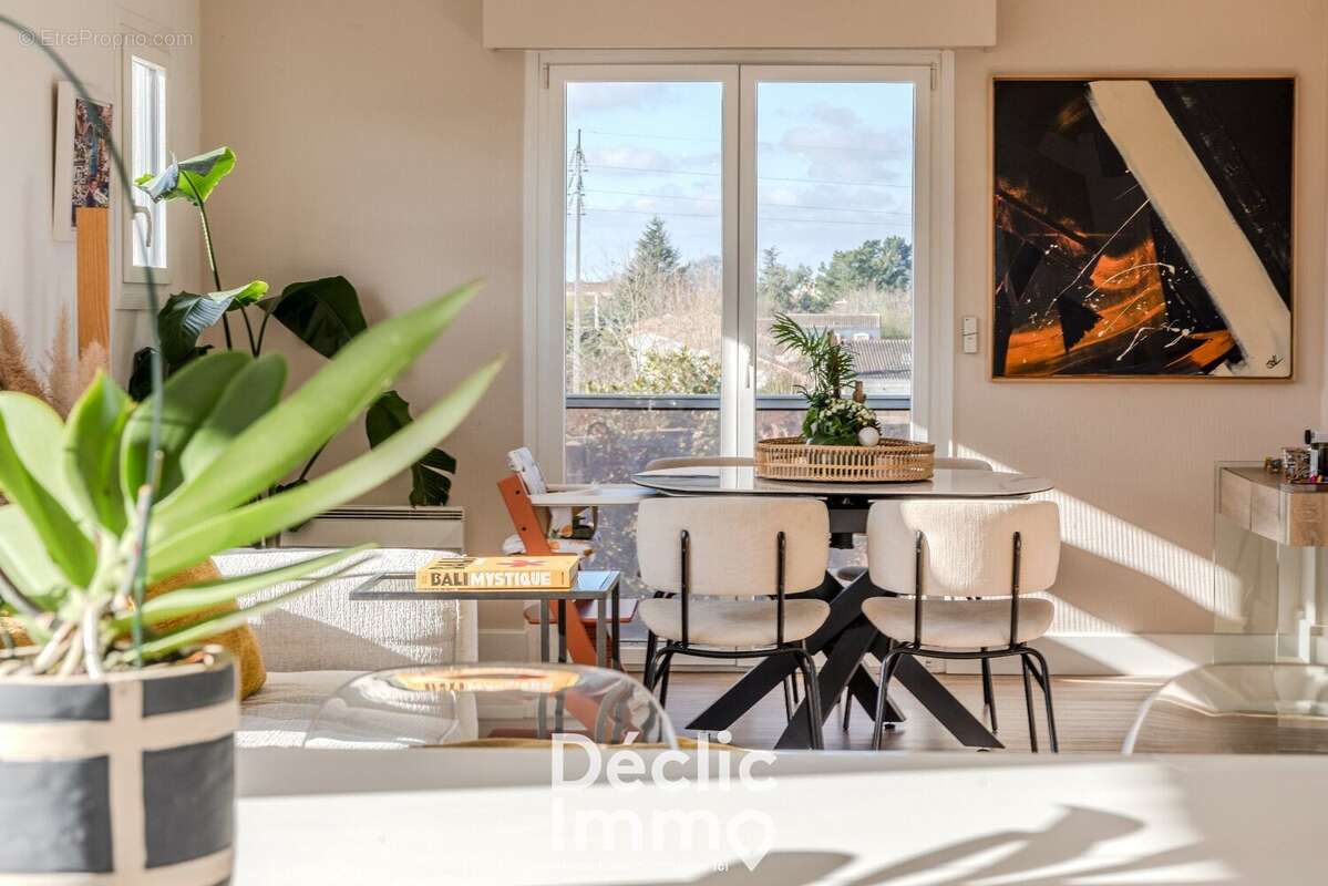 Appartement à BORDEAUX