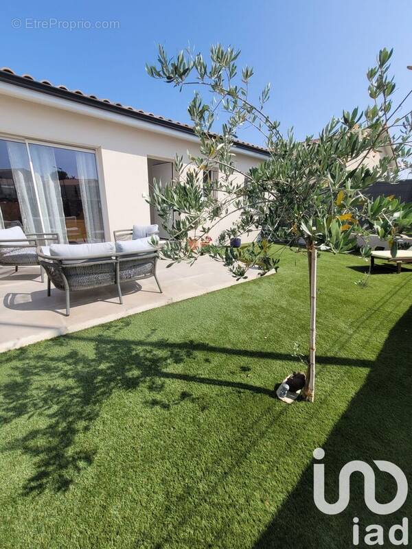 Photo 1 - Maison à LESPIGNAN