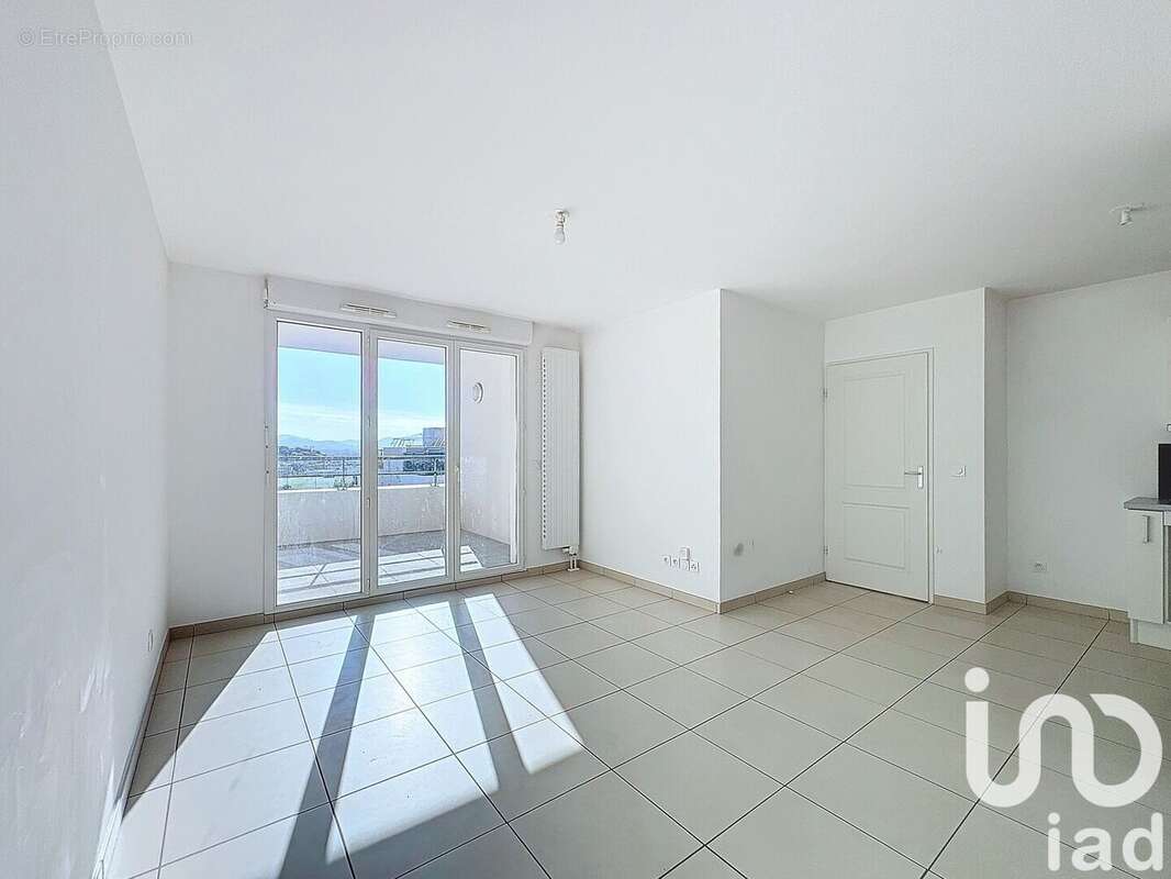 Photo 3 - Appartement à MARSEILLE-12E