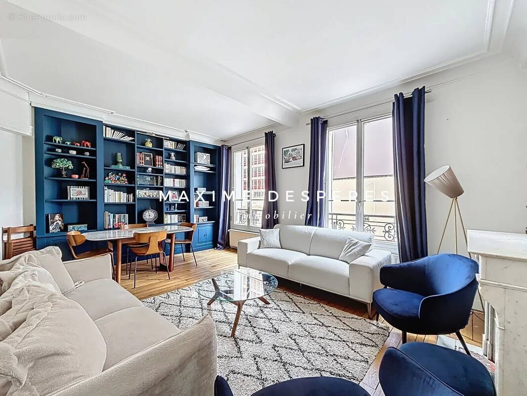 Appartement à NEUILLY-SUR-SEINE