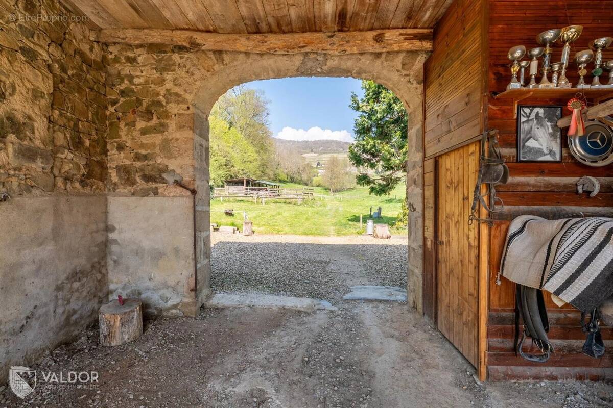 Maison à QUINCIE-EN-BEAUJOLAIS
